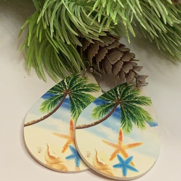 Palm Tree Earring, Tree Earring, Beach Earring, Starfish Earring, Gift Idea - Picture 6 of 6